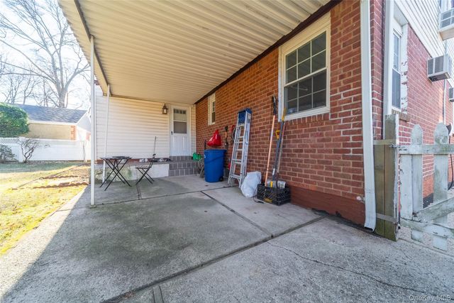 57 Chaffee Avenue, Albertson, NY 11507