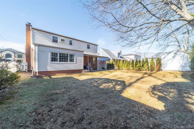 57 Chaffee Avenue, Albertson, NY 11507