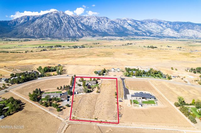 1030 Country Lane, Gardnerville, NV 89460