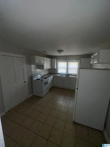 715 N 13TH STREET, Bessemer, AL 35020