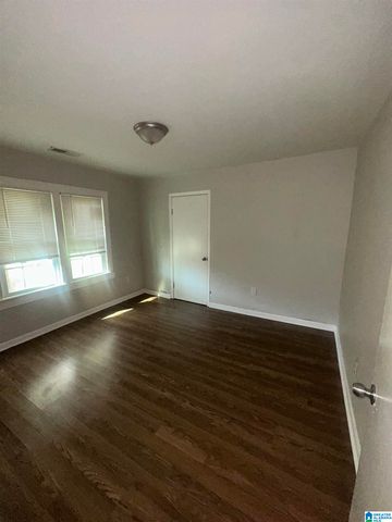 715 N 13TH STREET, Bessemer, AL 35020