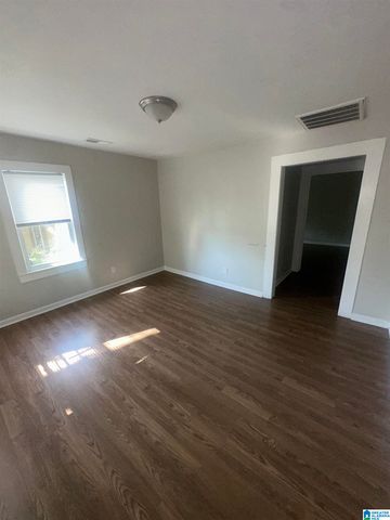 715 N 13TH STREET, Bessemer, AL 35020