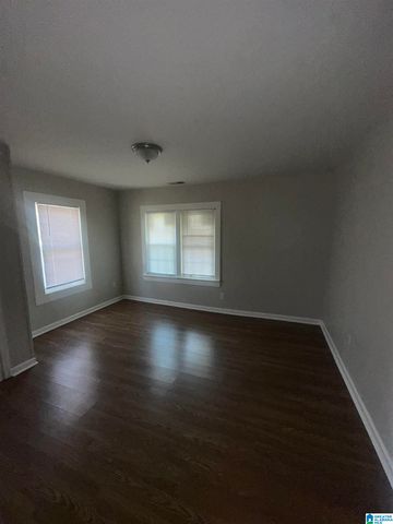 715 N 13TH STREET, Bessemer, AL 35020