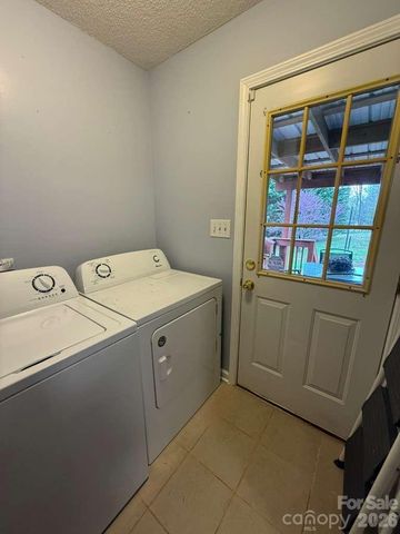 1882 George Brown Road, Crouse, NC 28033