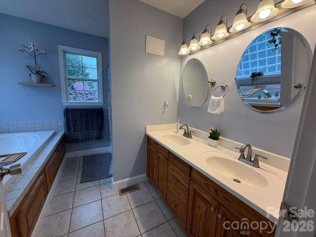 1882 George Brown Road, Crouse, NC 28033