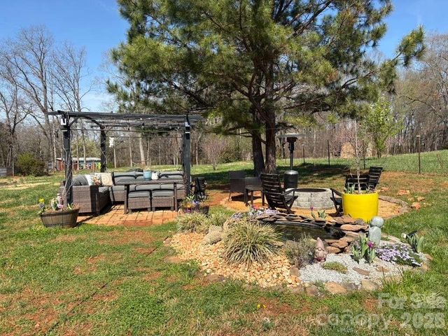 1882 George Brown Road, Crouse, NC 28033