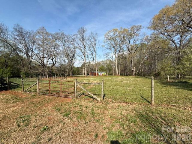 1882 George Brown Road, Crouse, NC 28033