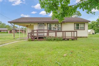721 S Lincoln Street, Siloam Springs, AR 72761
