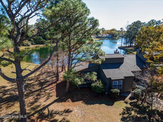 7503 Windward Drive, New Bern, NC 28560