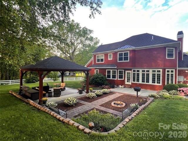 223 Fairway Terrace, Canton, NC 28716