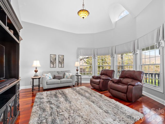 223 Fairway Terrace, Canton, NC 28716