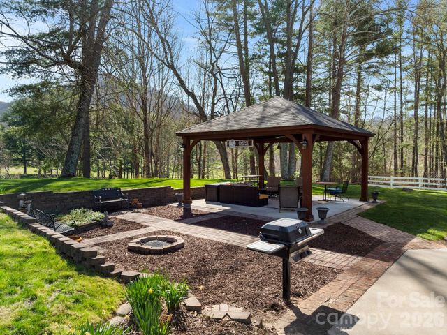 223 Fairway Terrace, Canton, NC 28716