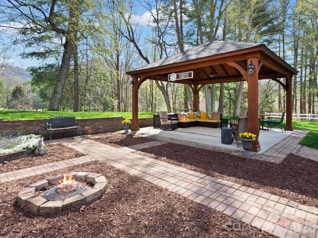 223 Fairway Terrace, Canton, NC 28716