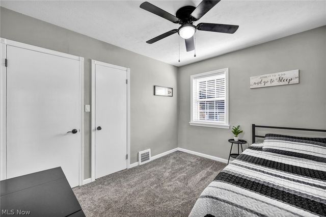 5042 W 5th Street, Independence, OH 44131