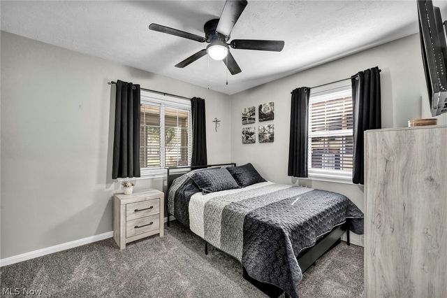 5042 W 5th Street, Independence, OH 44131