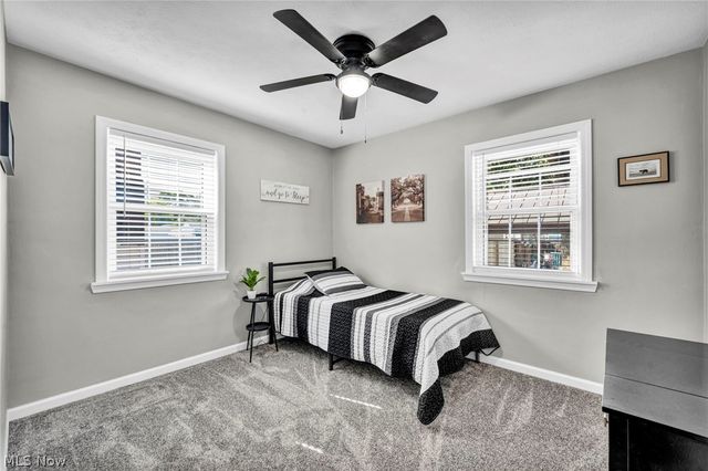 5042 W 5th Street, Independence, OH 44131