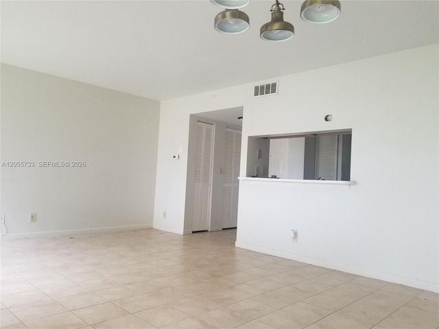 9901 Westview Dr 315, Coral Springs, FL 33076