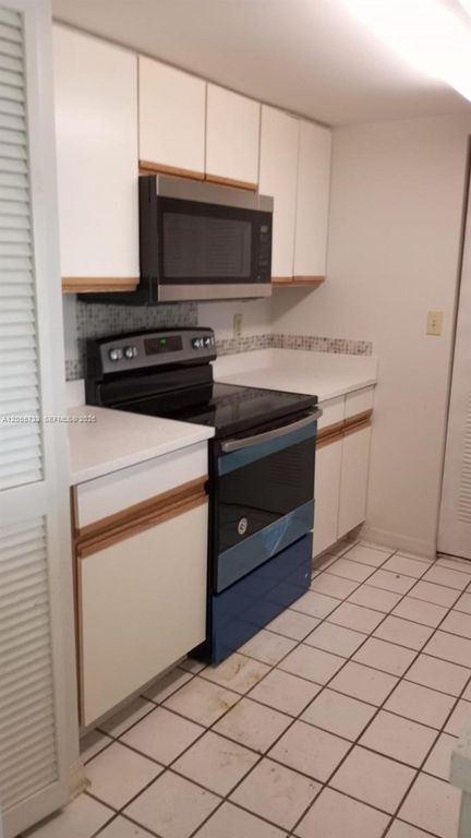 9901 Westview Dr 315, Coral Springs, FL 33076