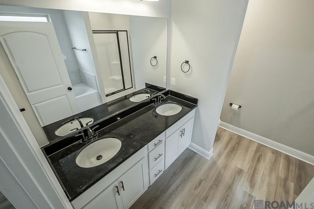 7126 Kenilworth Crossing Ave, Baton Rouge, LA 70810