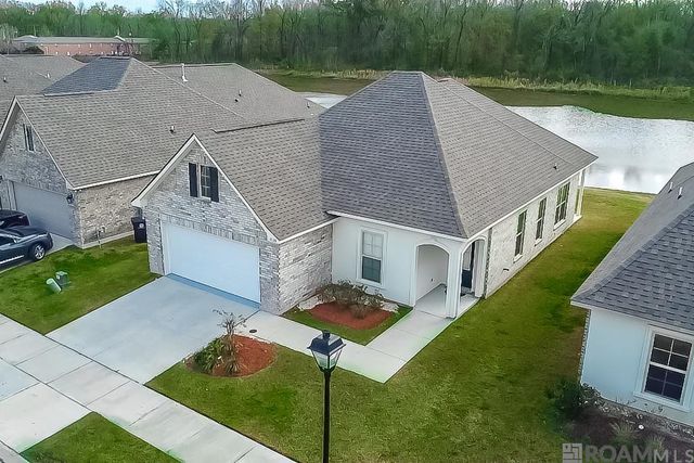 7126 Kenilworth Crossing Ave, Baton Rouge, LA 70810