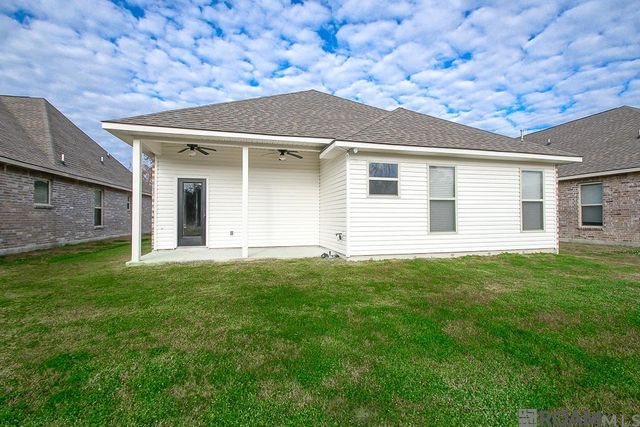 7126 Kenilworth Crossing Ave, Baton Rouge, LA 70810