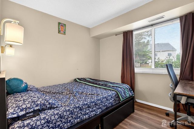619 Aspen Drive, Plainsboro, NJ 08536