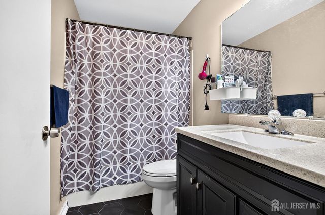 619 Aspen Drive, Plainsboro, NJ 08536