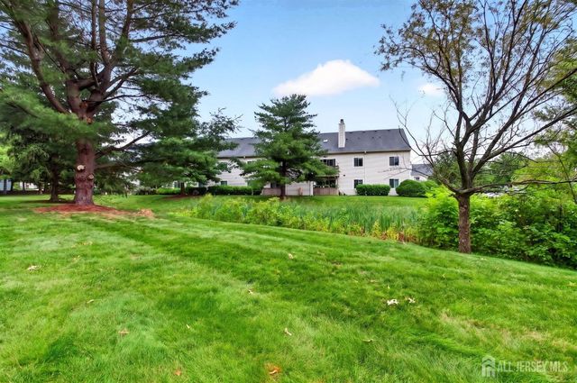 619 Aspen Drive, Plainsboro, NJ 08536