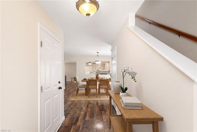 7246 Jeanne DR, Gloucester, VA 23061