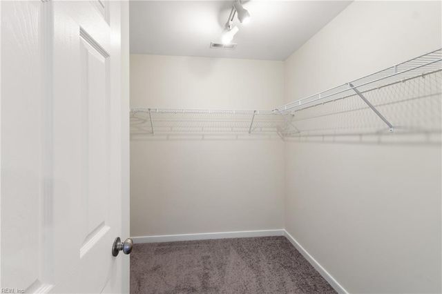 7246 Jeanne DR, Gloucester, VA 23061