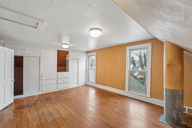 502 W Marion Street, Knoxville, IA 50138