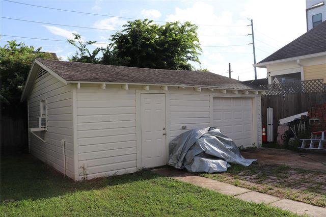2008 Crockett Street, Houston, TX 77007