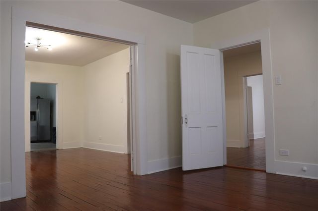 2008 Crockett Street, Houston, TX 77007