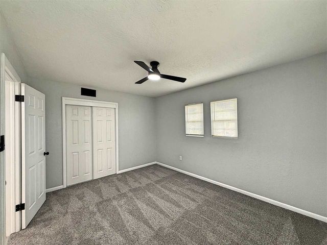 1614 NW 43rd St, Lawton, OK 73505