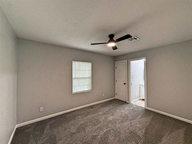 1614 NW 43rd St, Lawton, OK 73505