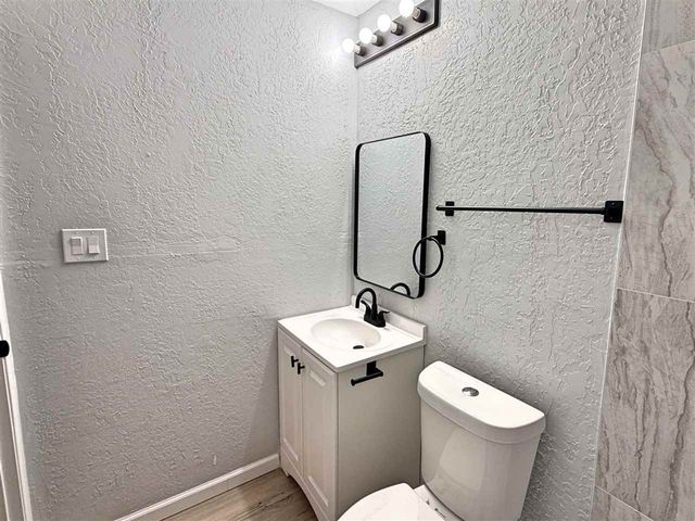 1614 NW 43rd St, Lawton, OK 73505