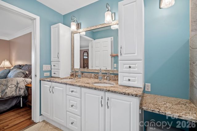 56 Gudger Road, Leicester, NC 28748