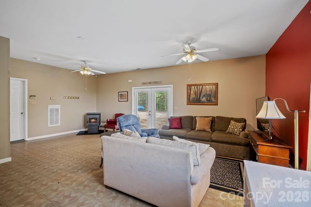 56 Gudger Road, Leicester, NC 28748
