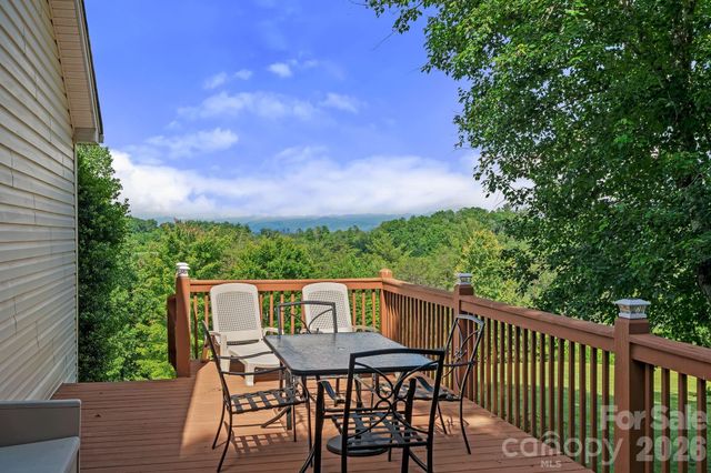 56 Gudger Road, Leicester, NC 28748