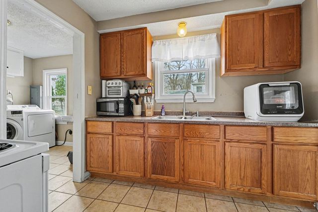 20620 Westhampton Avenue, Southfield, MI 48075