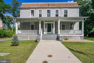 7405 COLUMBIA AVE #1, College Park, MD 20740