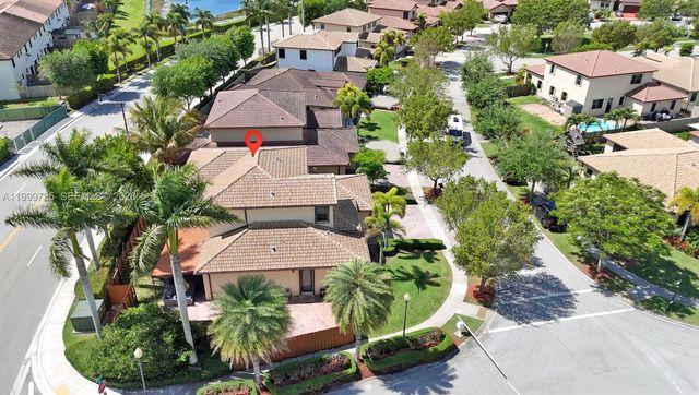 3698 SE 2nd Dr, Homestead, FL 33033