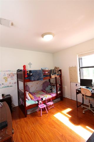 3698 SE 2nd Dr, Homestead, FL 33033