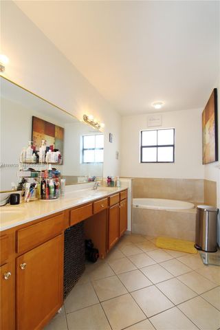 3698 SE 2nd Dr, Homestead, FL 33033