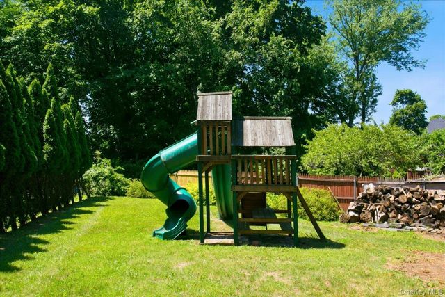 1 Beaufort Street, White Plains, NY 10607