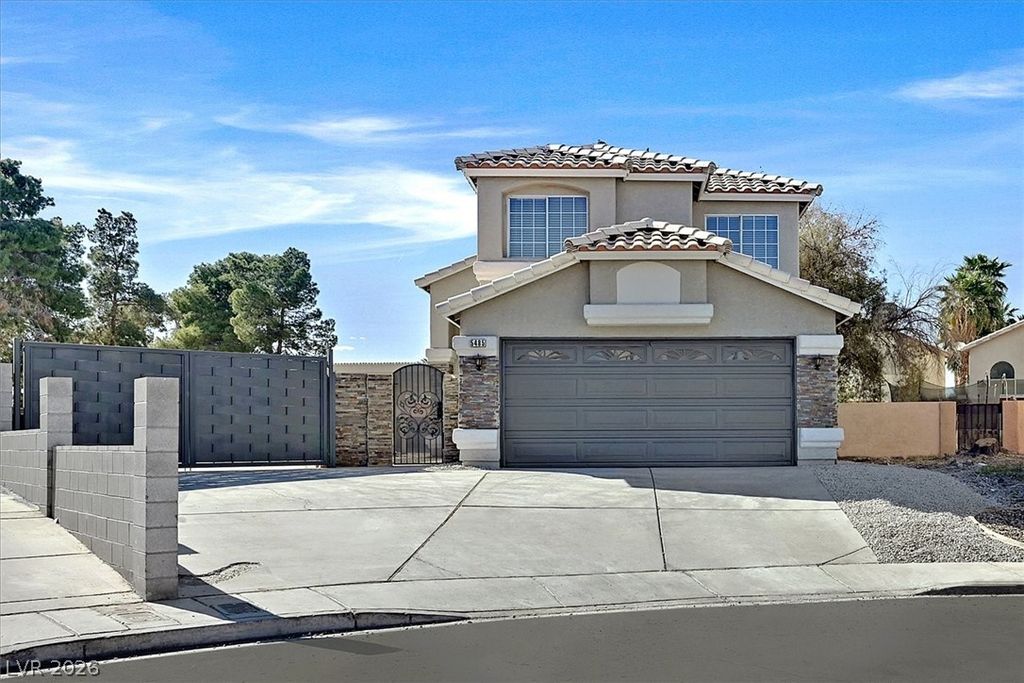 5485 Silverheart Avenue, Las Vegas, NV 89142