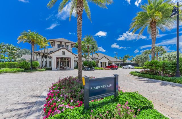 6950 NW 26th Way NW, Boca Raton, FL 33496