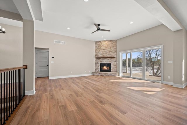 9035 12th STREET, Kenosha, WI 53144