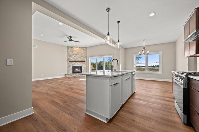 9035 12th STREET, Kenosha, WI 53144