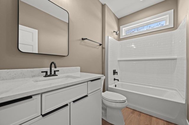 9035 12th STREET, Kenosha, WI 53144